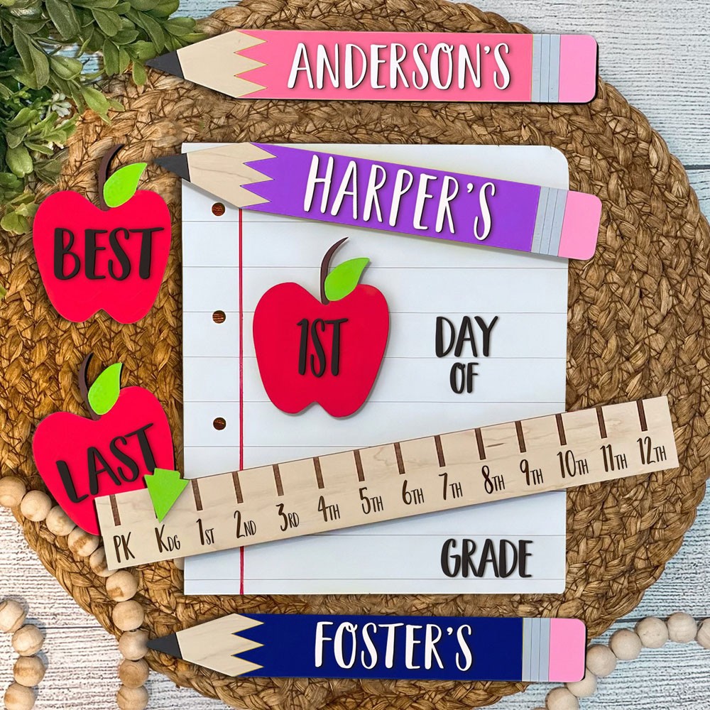 Aangepast verwisselbaar terug naar schoolbord met namen van kinderen Eerste dag Laatste dag van school Foto-rekwisiet Cadeau-ideeën voor kinderen