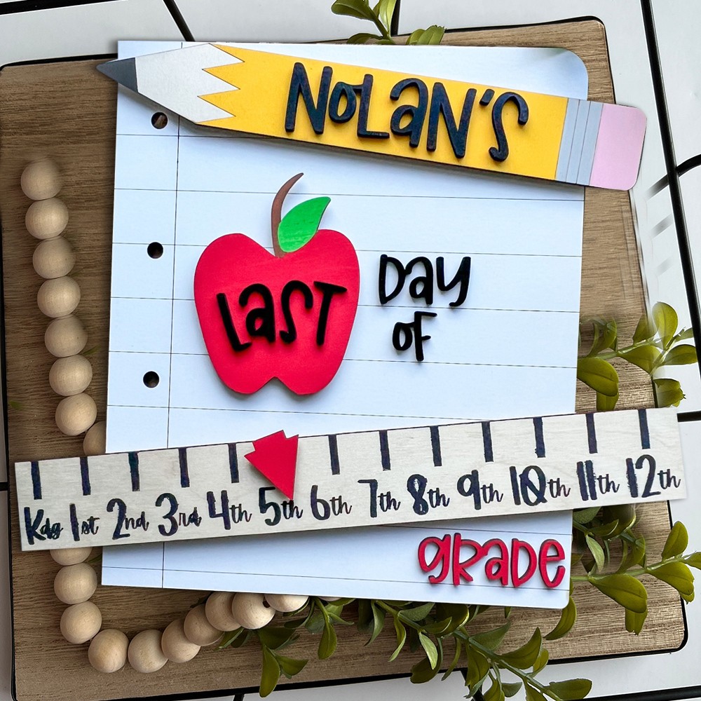 Aangepaste houten borden voor terug naar school met namen van kinderen Eerste schooldagbord Herbruikbaar houten rekwisiet cadeau voor kinderen