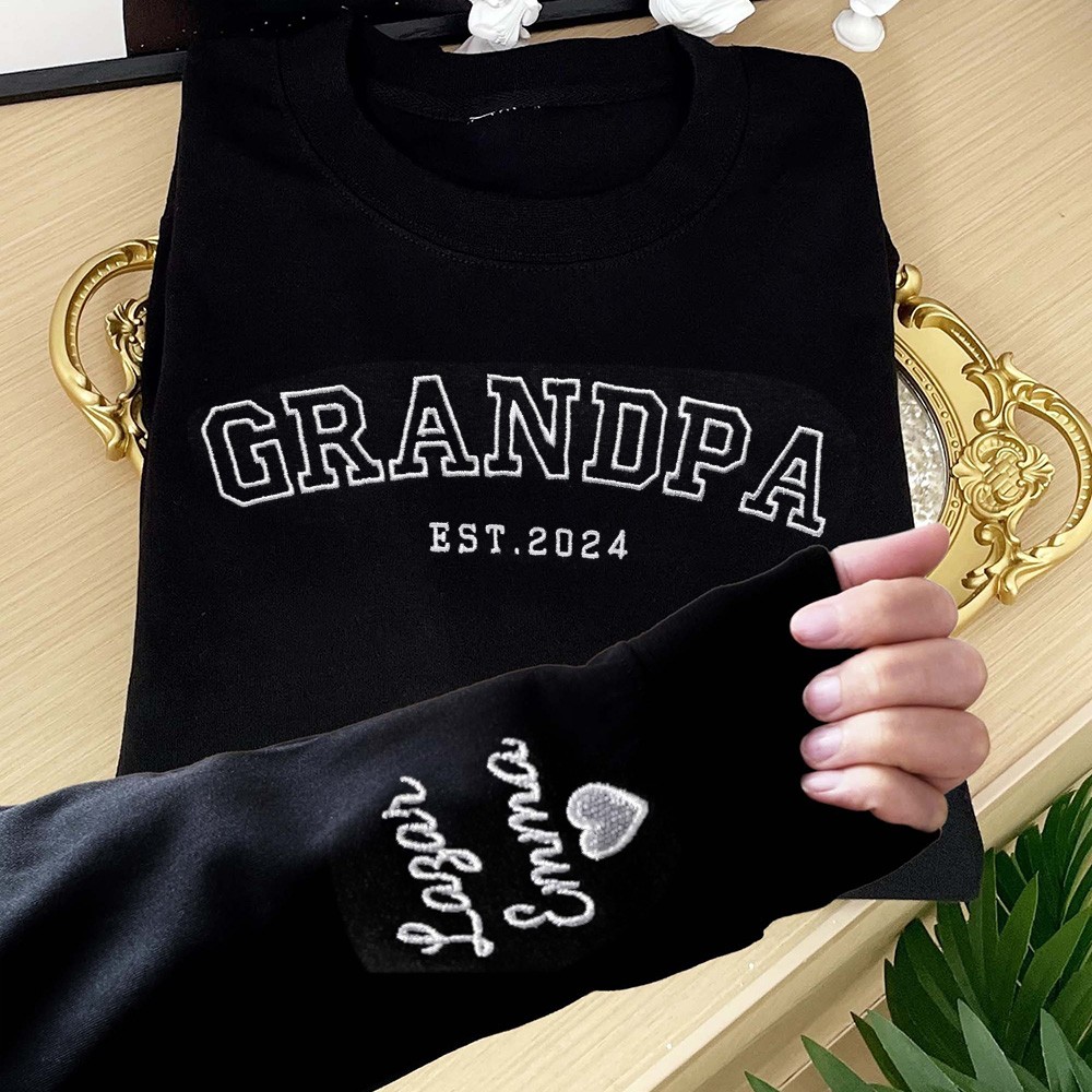 Gepersonaliseerde opa geborduurde sweatshirt hoodie met namen van kleinkinderen op de mouw Vaderdag cadeau-ideeën