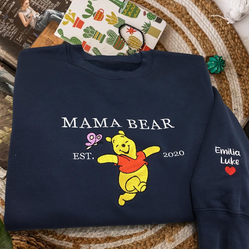 Gepersonaliseerde geborduurde Mama Bear Sweatshirt Hoodie met datum Familie cadeau voor mama Unieke kerstcadeau-ideeën