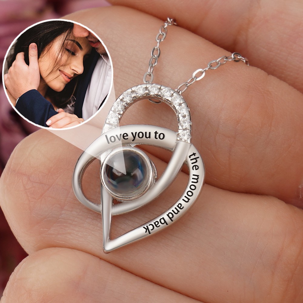 Gepersonaliseerde I Love You To The Moon And Back Hartvormige Fotoprojectie Ketting Uniek Cadeau Voor Koppels