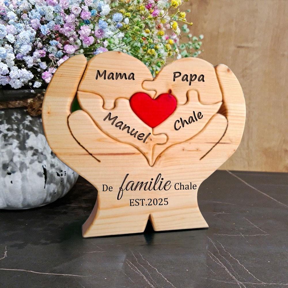 Gepersonaliseerde houten familiepuzzels met de namen van familieleden, 'Houd het huis omhoog met beide handen'. Uniek cadeau voor moeder en oma. Cadeau-ideeën voor Moederdag.