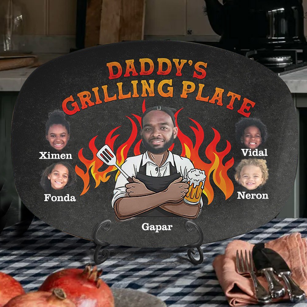 Gepersonaliseerde schaal met foto en naam van de kinderen Papa's grillplaat als Vaderdagcadeau