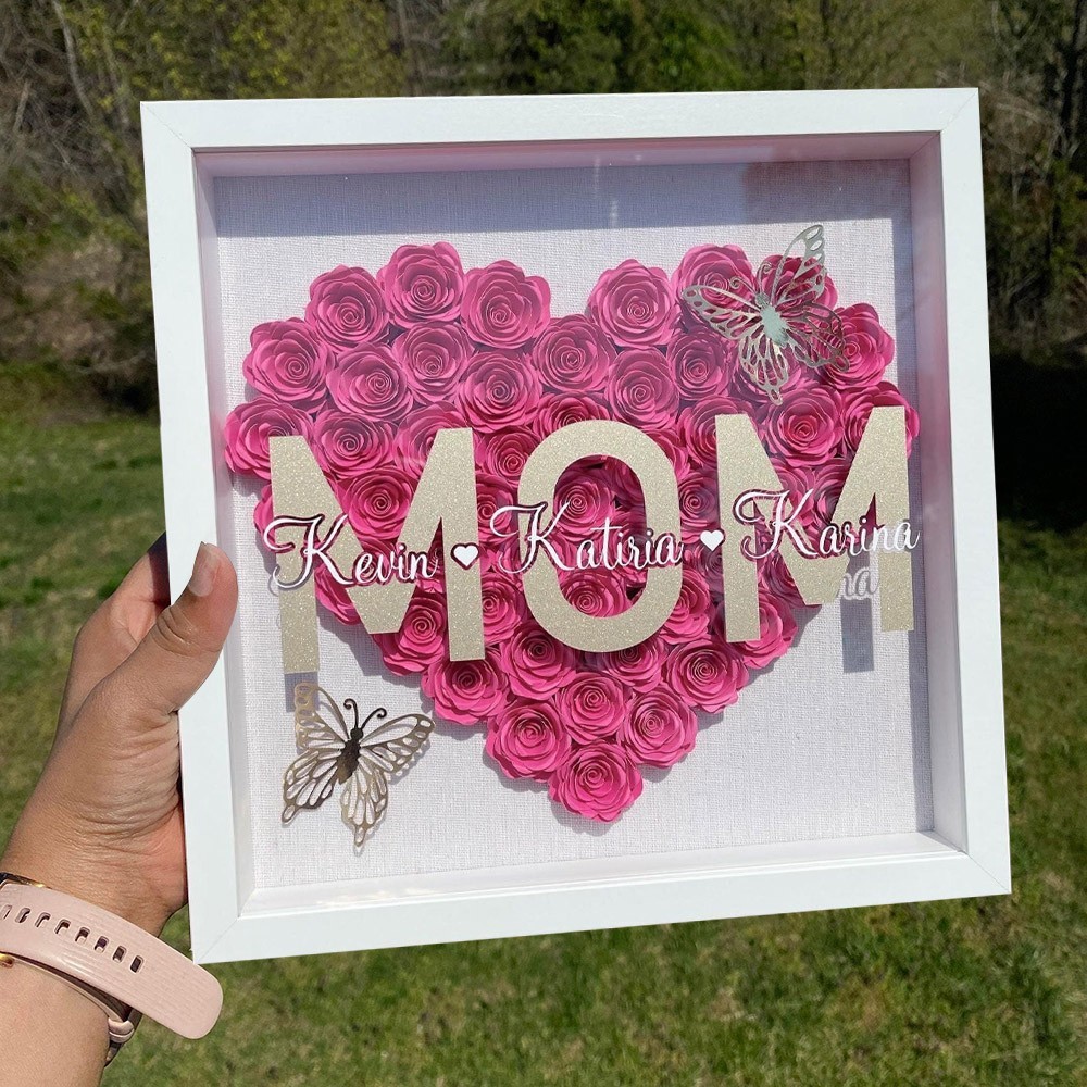 Gepersonaliseerde Mama met kindernamen Flower Shadow Box