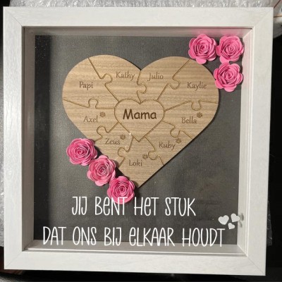 Gepersonaliseerd houten puzzelbord in de vorm van een hart met kindernamen. Uniek verjaardagscadeau voor moeder en oma. Ideeën voor Moederdagcadeaus.