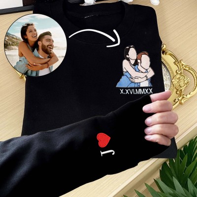 Gepersonaliseerde sweatshirt met geborduurde foto van een koppel met Romeinse cijfers, perfecte cadeau-ideeën voor een jubileum