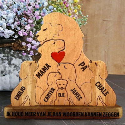 Gepersonaliseerde houten leeuwen-familiepuzzels met gegraveerde kindernamen: een uniek cadeau voor moeder en oma. Ideeën voor Moederdagcadeaus.