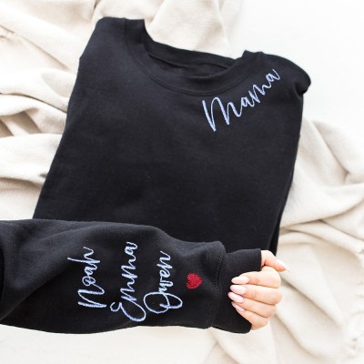 Aangepaste Mama Geborduurde Sweatshirt Hoodie met kindernamen op de mouw Moederdag Cadeau
