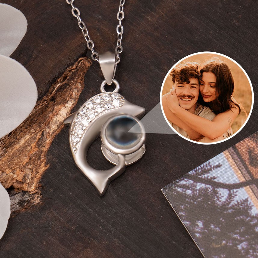 Personalised Dorphin Shaped Photo Projection Necklace With Picture Inside Unique Keepsake Gift For Couple