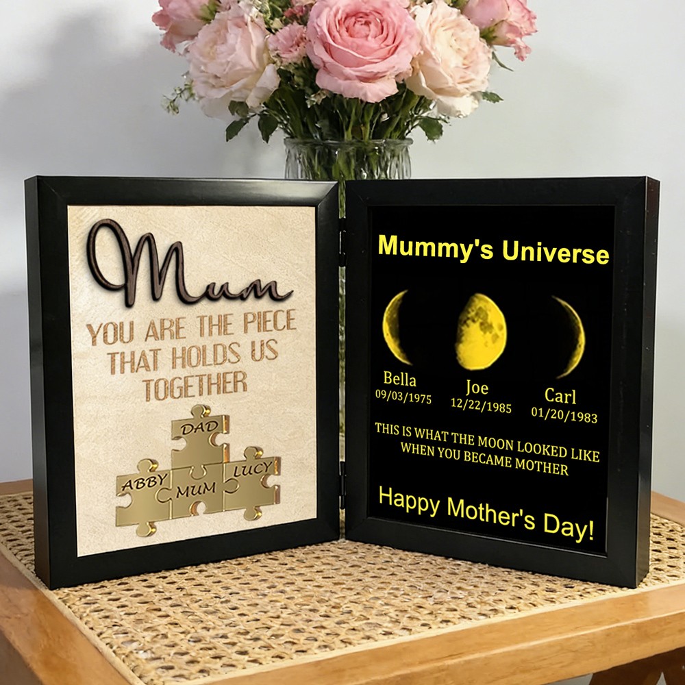 Custom Name Puzzle Piece Sign with Moon Phase Frame – Personalised Family Keepsake Gift for Mum or Grandma, Perfect for Mother's Day