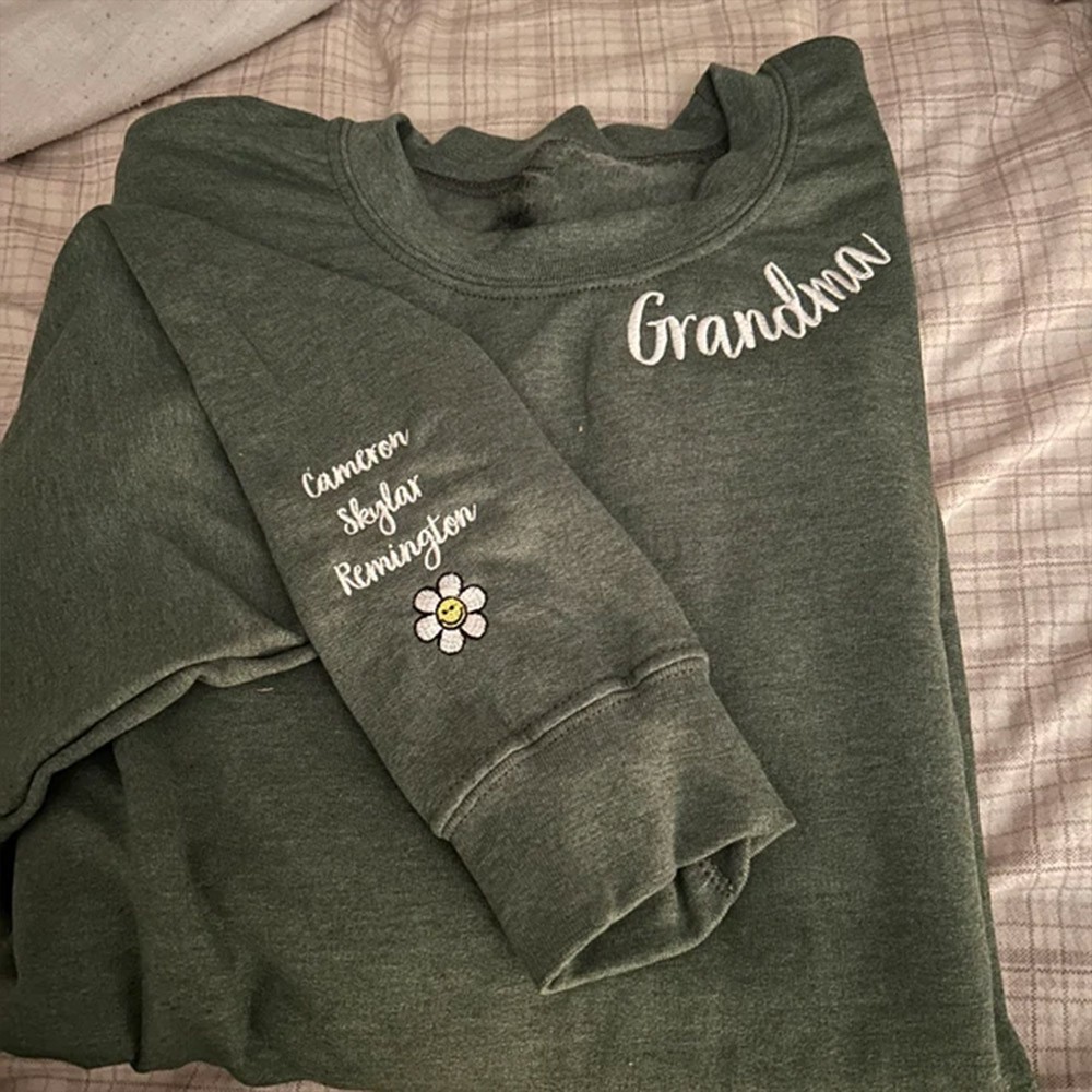 Personalised Grandma Embroidered Sweatshirt Hoodie With Grandkids Names On The Sleeve Mother's Day Gift Ideas