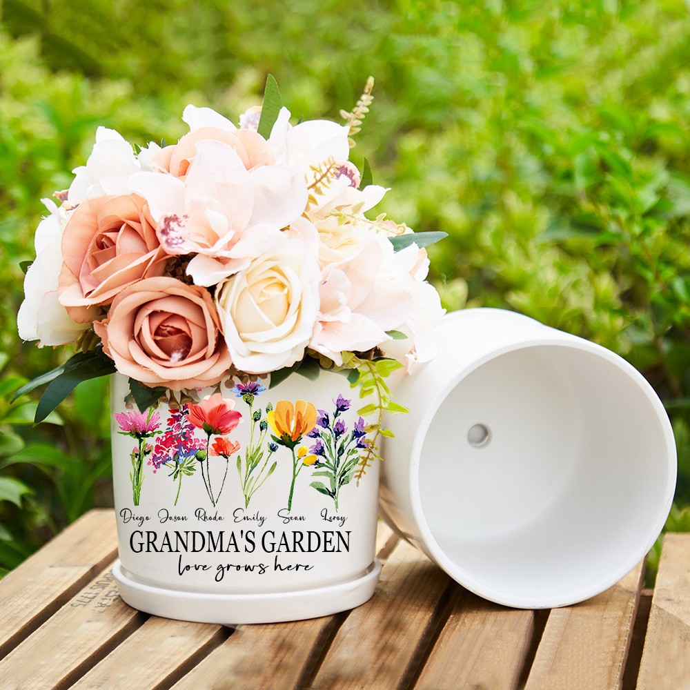 Custom Grandma's Garden Birth Flower Plant Pot with Grandkids Names Gift For Mum Grandma Mother's Day Gift Ideas