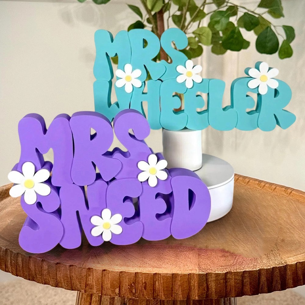Personalised 3D Daisy Teacher Desk Name Plate Sign Office Decor Custom Gift for Teachers