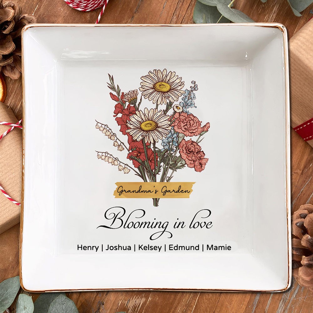 Personalised Grandma's Garden Birth Flower Bouquet Jewellery Dish with Kids Names Family Gift for Mum Grandma Christmas Gift