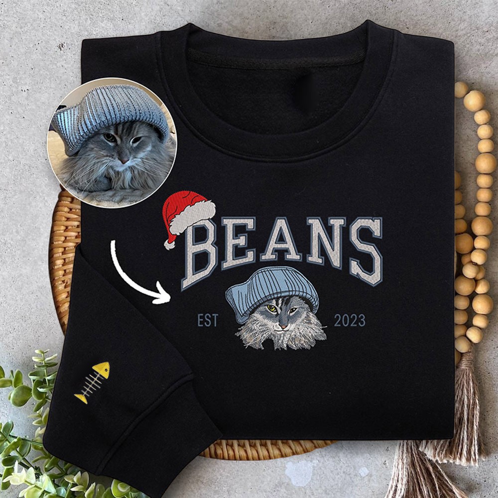 Custom Christmas Embroidered Pet Cat Sweatshirt Gifts for Cat Lovers Christmas Gift for Pet Lovers