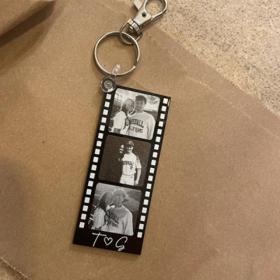 Personalised Photo Strip Keychain for Couples Unique Gifts for Boyfriend Girlfriend Valentine's Day Gift Anniversary Gift