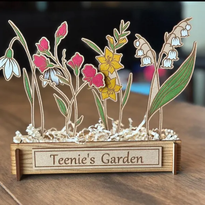 Personalised Wood Birth Flower Garden Decor for Family Keepsake Gift for Mum Grandma Christmas Gifts