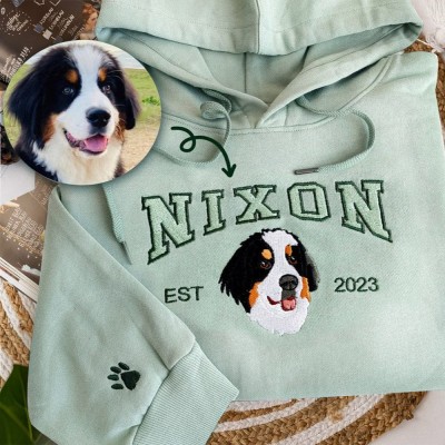 Custom Embroidered Dog Portrait Photo Sweatshirt Gifts for Dog Owners Pet Memorial Gifts for Pet Lovers